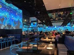 -海底捞火锅智慧餐厅(中骏世界城店)