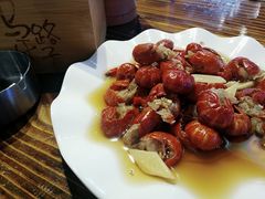 虾尾-马路牙子地桌烤肉(工体店)