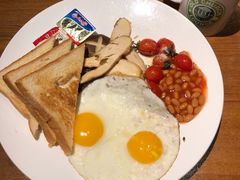 -JINNS锦时 steak&pizza(浸信会礼拜堂旧址店)