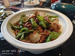 辣椒炒肉-望湘园·洞庭渔宴(浦江欢乐颂店)