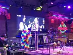 -喜鹊音乐酒馆(西街店)