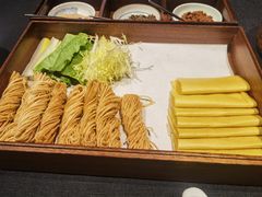 -鲁采LU STYLE(新天地店)