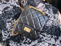 -CHANEL(恒隆广场店)