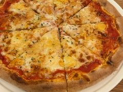 -城市大道红炉披萨烘焙坊