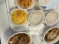 -好一家牛肉粉(山东路家乐福店)
