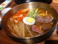 -明洞阿姨·韩式酱蟹烤肉·创意料理(三元桥店)