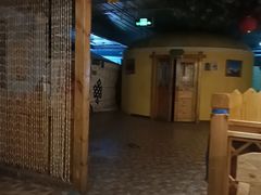 -老阿妈蒙古村·蒙古包·草原文化·歌舞表演(老君堂店)