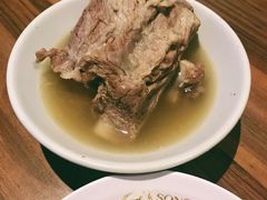 -松發肉骨茶(牛车水店)