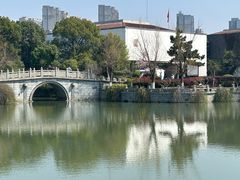 -八大山人梅湖景区