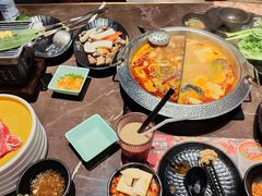 -一绪に和牛寿喜烧(罗湖益田假日店)