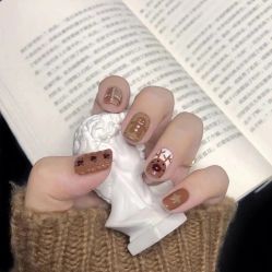 -美甲日记美睫专业纹绣半永久