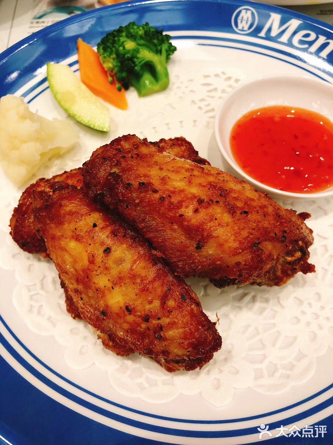 黯然销魂饭，敏华四宝饭，还有大菠萝包，都非常好吃