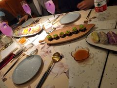 -绿茶餐厅(松江万达店)