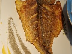 -赶海部落海鲜城(海阳路店)