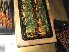 -吞鱼兽麻辣烤鱼(万达店)