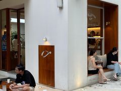 -Line 咖啡(石厦花园店)