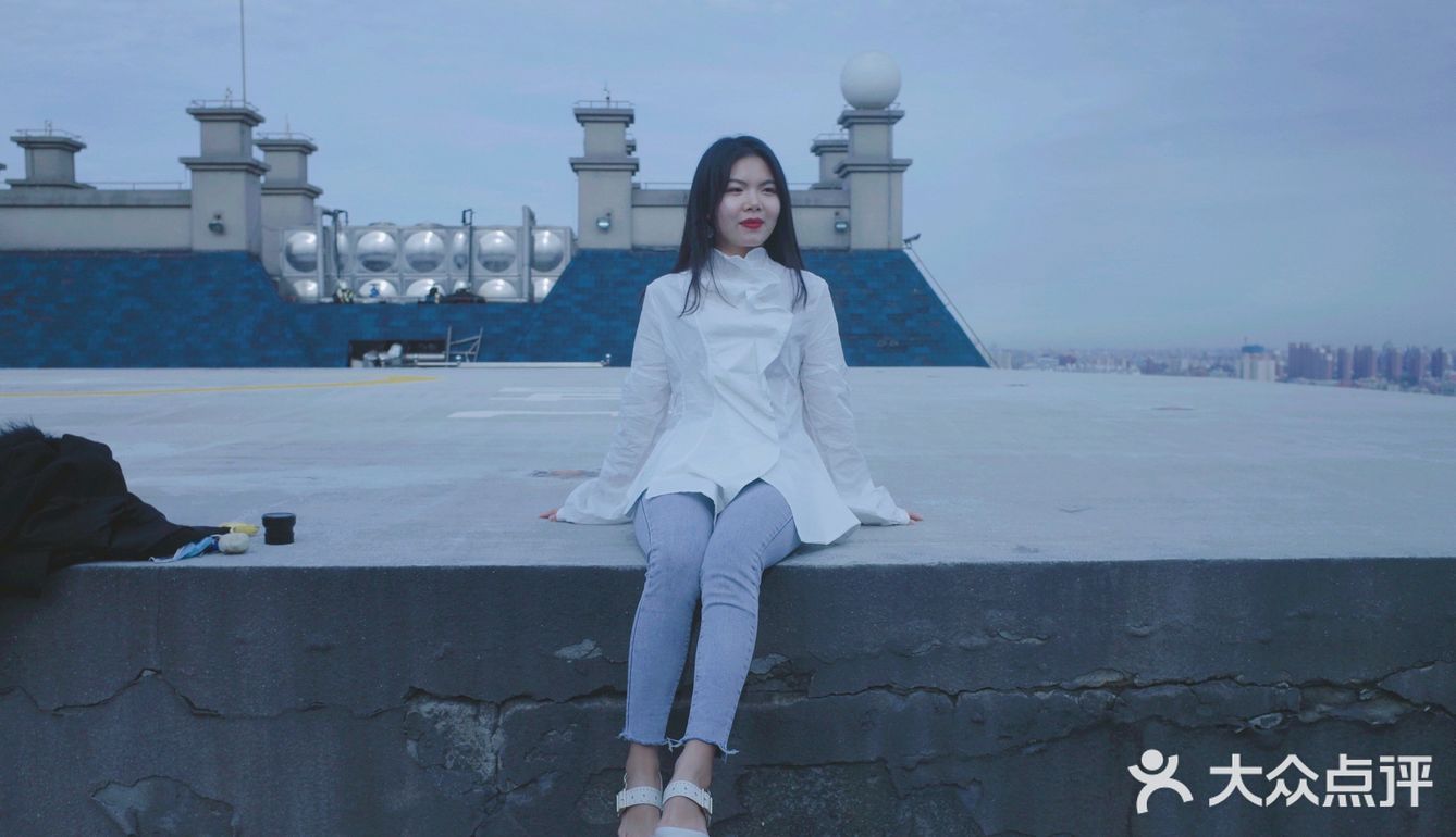 关键是比起几千的 这个是真划算 价格不敢置信