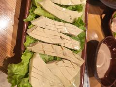 -壹兆圆重庆火锅手工炒底料(长白格林玫瑰湾店)