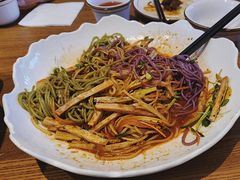 -俭寨大盘鸡·手抓肉·烧烤新疆菜(乌苏路店)