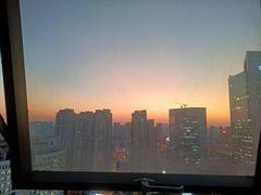 -锤头鲨毛肚海鲜烤肉自助餐厅(国购广场店)