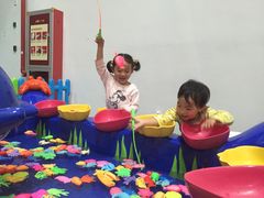 -蒙特利亲子乐园