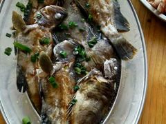 -红月湾海鲜饭店•沙滩海景(双月湾店)