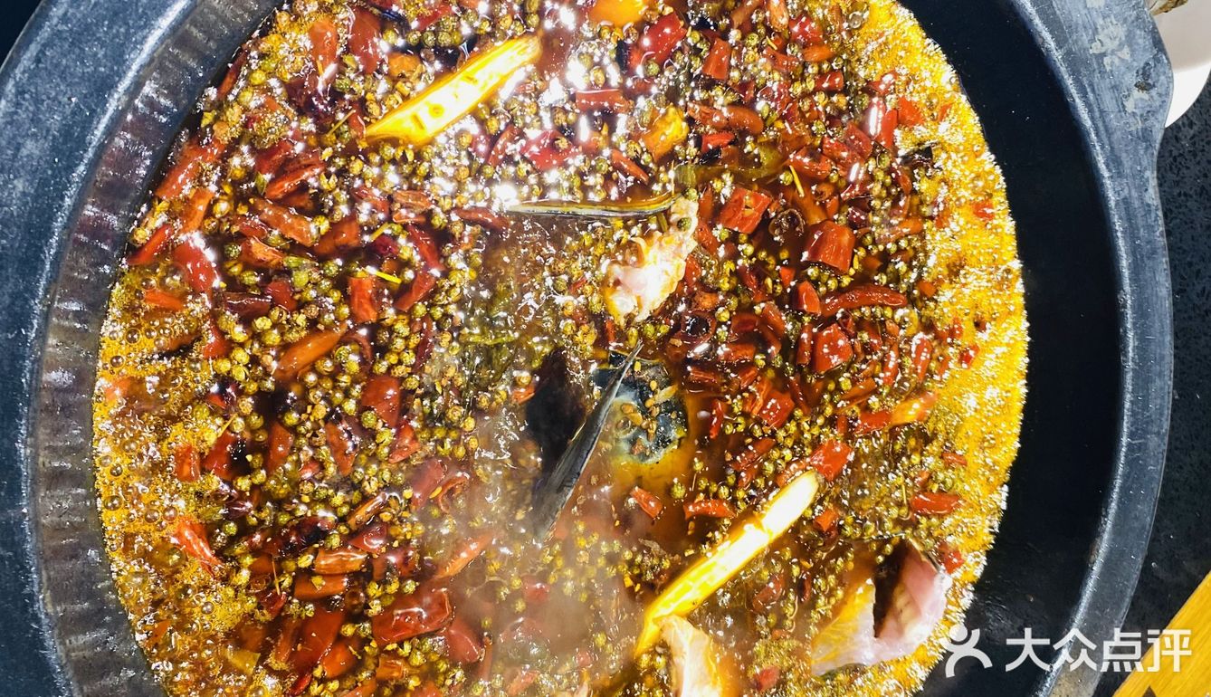 味道是相当的巴适，鱼都是鲜活点杀的，价格心知肚明