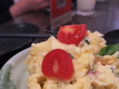 土豆泥-角落里(中山公园店)