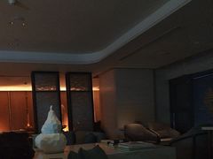 -秀·吧 Show Bar(兰州盛达希尔顿酒店)