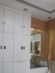 -靓芙泉专研痘痘肌