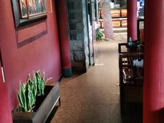 -老牌坊云南鱼豆花火锅(哈西万达店)