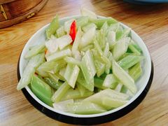 西芹百合-陈傻子餐厅(世纪都会店)
