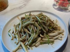 -荷塘秋月·本帮江浙菜(国权路店)