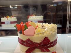 -花花卷卷·鲜食蛋糕(泉屋店)