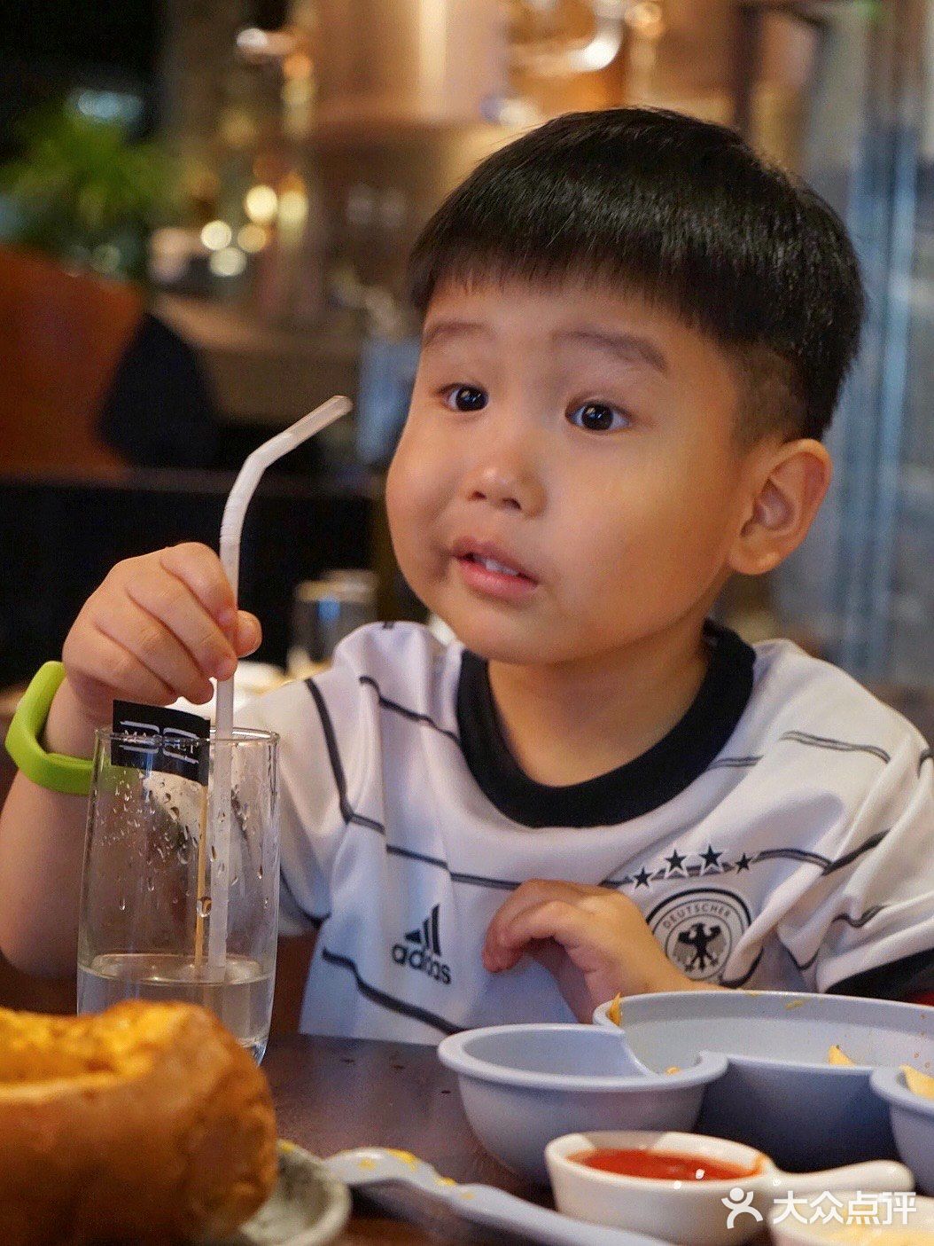 高热量美食精华与高质量人类幼崽的约会