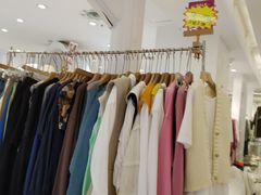 -广州壹马服装广场