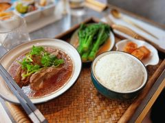 -静香HOUSE·全时段融合餐厅(七星欢乐颂店)
