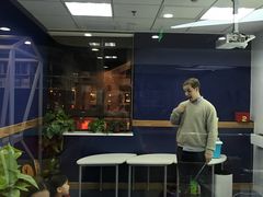 -奇尔思青少儿·语言·艺术·演讲(顾戴路店)