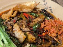 -方铲铲·成都板凳面(滨江银泰店)