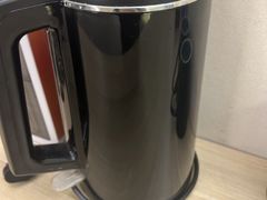 -欧辰国际酒店(重庆欢乐谷轻轨站店)