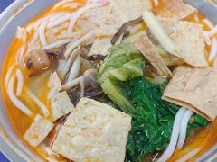 -笋果坊螺蛳粉(竹园小区店)