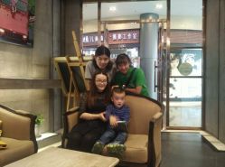 点击看大图 -汪正影业素摄儿童摄影工作室(星摩尔购物中心店)
