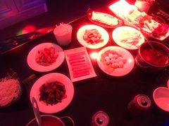 -唯爱KTV聚会餐厅(仙林东城汇店)
