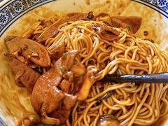 -沪西老弄堂面馆(定西路店)