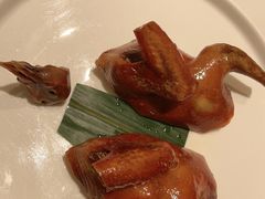 金奖玻璃乳鸽-茉里粤菜(皇姑万象汇店)