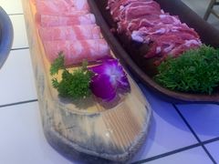 -热火朝天鲜切牛肉火锅(南强街巷店)