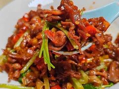 -呷湘厨·鱼汤捞饭·剁椒鱼头·辣椒炒肉(国家会展中心店)