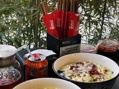 -陈熹公民族美食文化餐厅(中华广场店)