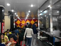大堂-潘国仙耳光馄饨(黄家阙路店)