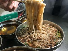 -正宗杨记普洱酸醋米线(总店)